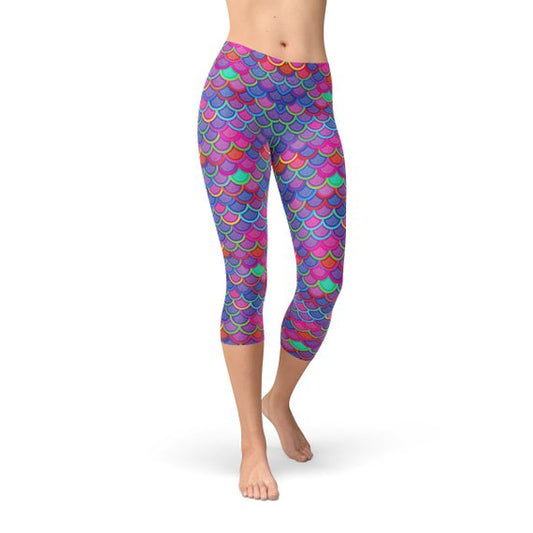 "Unleash Your Inner Mermaid: The Must-Have Women's Purple Pink Mermaid Capri Leggings!"