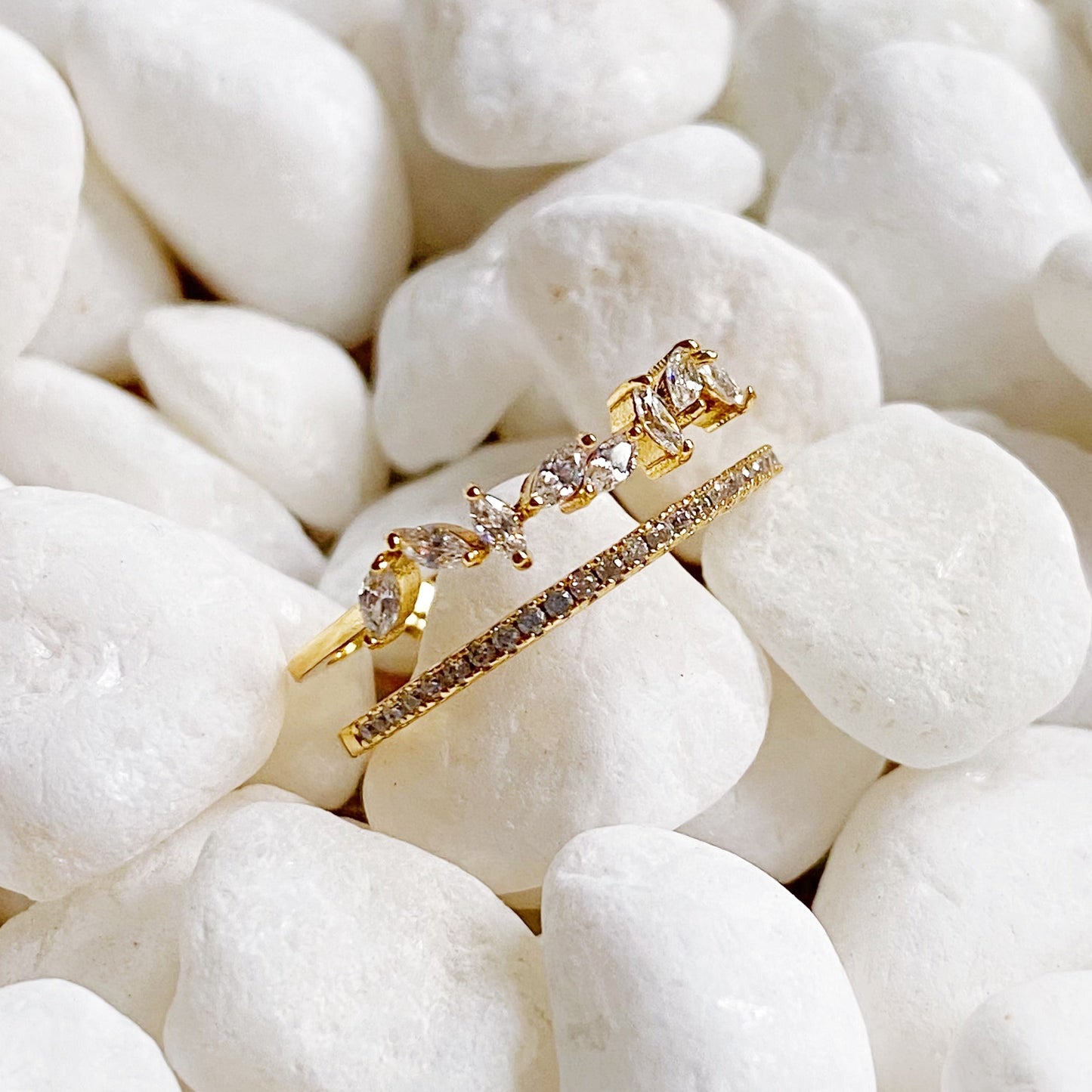 French Romance Jeweled Ring - ZYTU