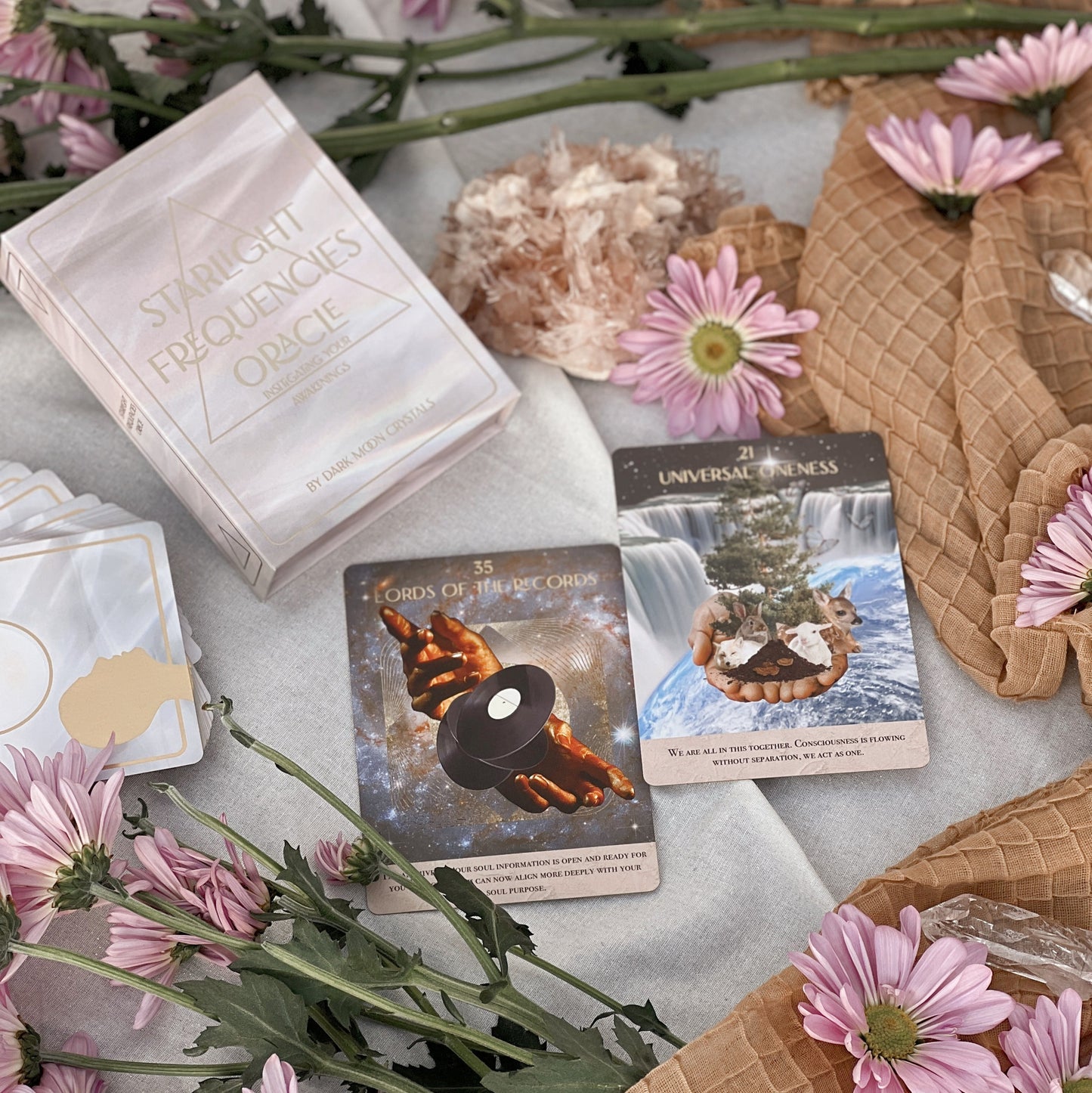 Starlight Frequencies Oracle Deck - ZYTU