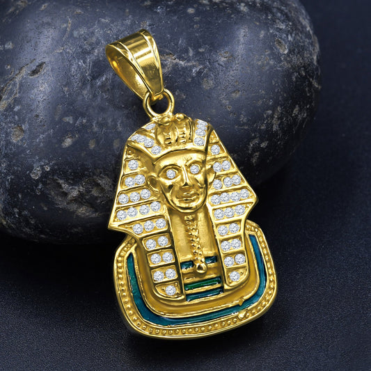 "Unleash Your Inner Elegance with Our Exquisite Typique Locket - A Must-Have Accessory for Every Fashionista"