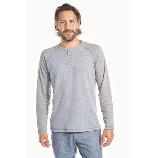 "Stay Warm and Stylish with Our Tom Thermal Raglan Henley: The Perfect Winter Essential!"